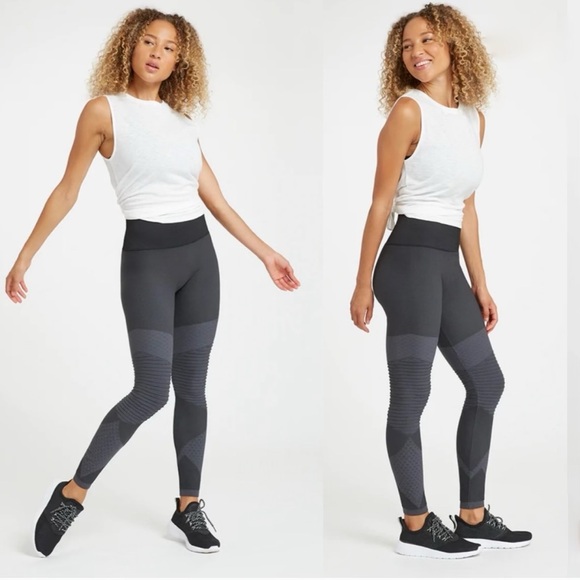 SPANX Seamless Moto Leggings - Picture 4 of 6